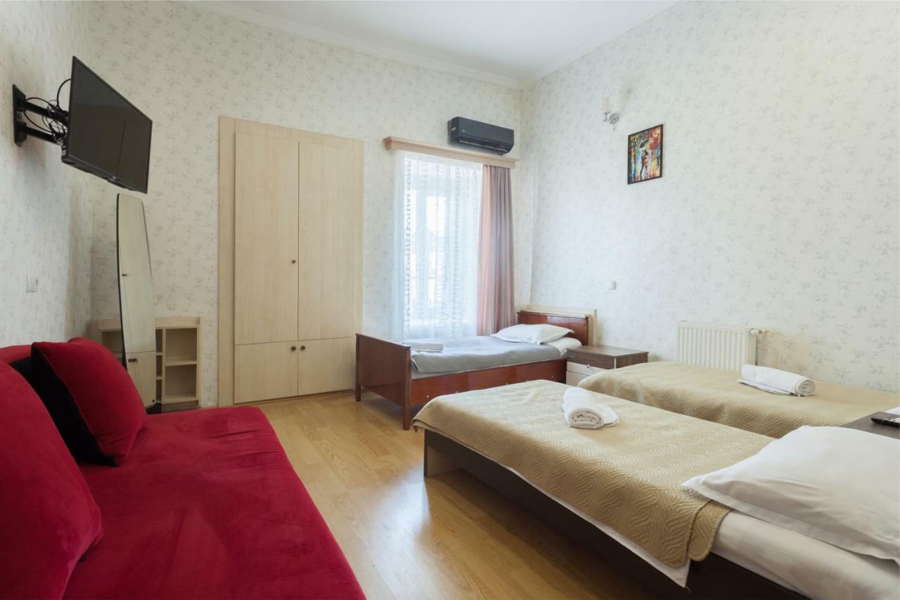 Guest House Ketrin Tbilisi Exterior foto